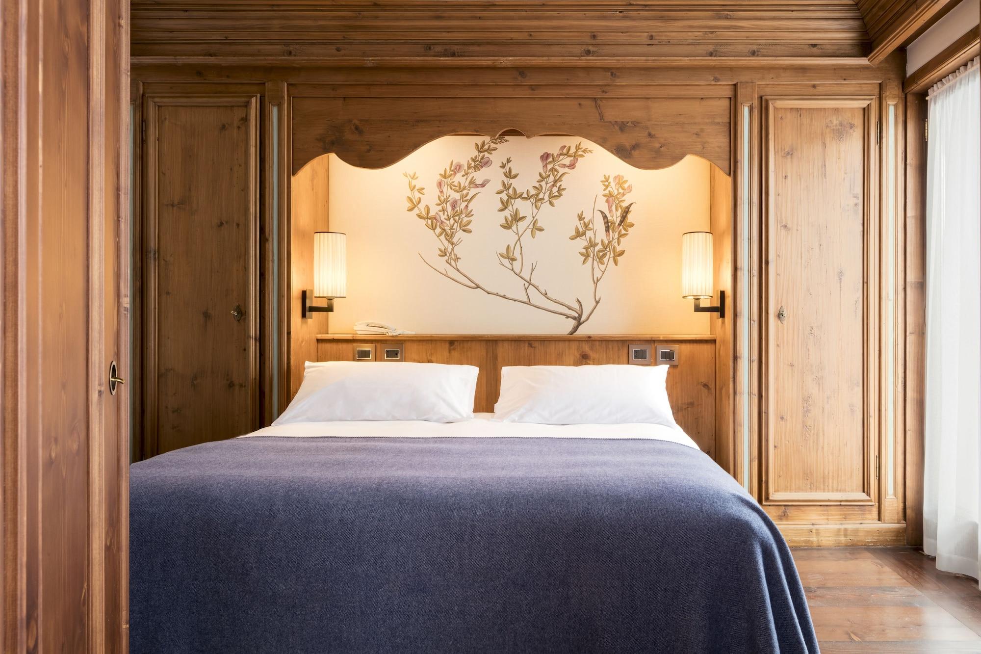 Faloria Mountain Spa Resort Cortina d'Ampezzo Luaran gambar