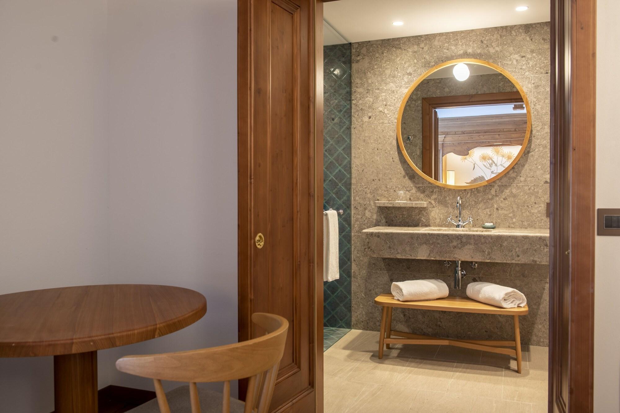 Faloria Mountain Spa Resort Cortina d'Ampezzo Luaran gambar